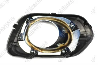 Рамка противотуманной фары правая Great Wall Hover H6