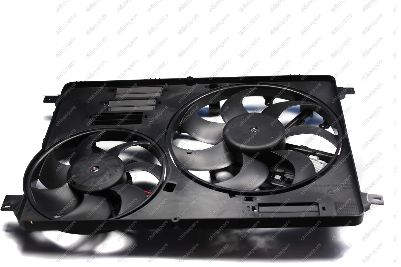 Электровентилятор охлаждения двигателя Land Rover Freelander (уценка)