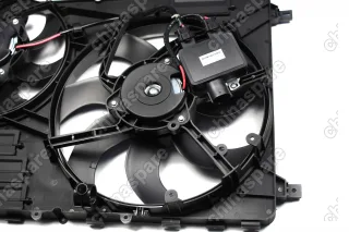 Электровентилятор охлаждения двигателя Land Rover Freelander (уценка)