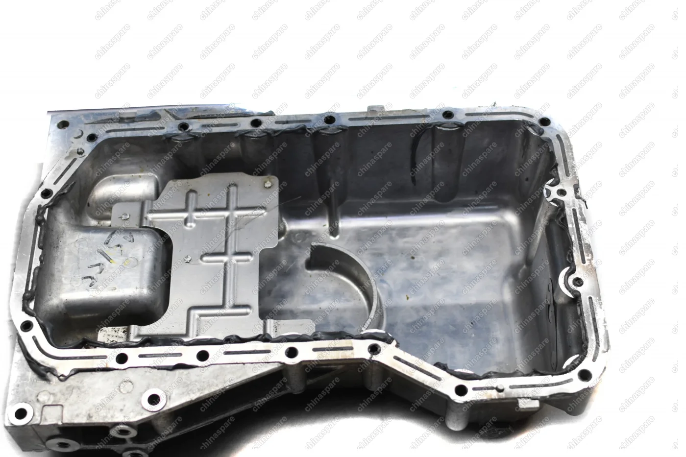 Поддон масляный Luxgen 7