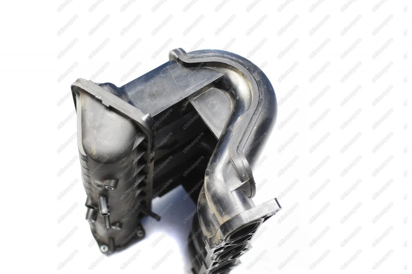 Коллектор впускной Luxgen 7