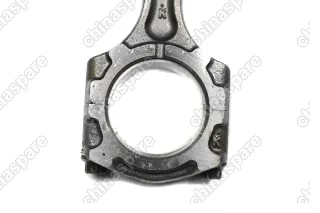 Поршень с шатуном, кольцами и вкладышами Luxgen 7