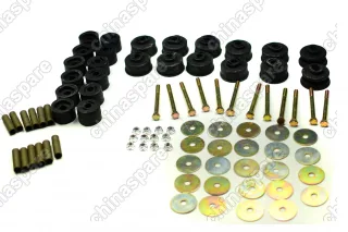 Подушки кузова (комплект) D-V46 97-99 Mitsubishi Pajero V43/44/V46