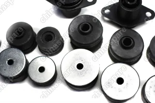 Подушки кузова (комплект) Toyota Land Cruiser UZJ100, HDJ101