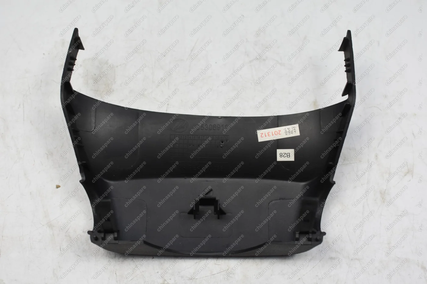 Кожух рулевой колонки верхний Lifan Cebrium