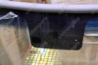 Стекло лобовое (обогрев щеток, датчик дождя) Kia Sorento 09-12 Б/У