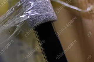 Стекло лобовое (обогрев щеток, датчик дождя) Kia Sorento 09-12 Б/У