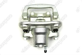 Суппорт тормозной правый Lexus Harrier/RX300/RX330/RX350/RX400H