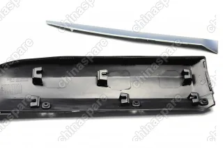 Накладка двери задней правой внешняя с молдингом Great Wall Hover H3