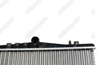 Радиатор Daewoo Nubira III / Chevrolet Lacetti J200 / Suzuki Forenza 1,4 / 1,6 / 1,6 АКПП