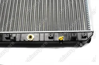 Радиатор Daewoo Nubira III / Chevrolet Lacetti J200 / Suzuki Forenza 1,4 / 1,6 / 1,6 АКПП