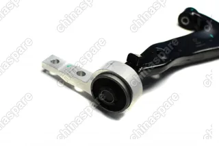 Рычаг подвески передний правый Nissan Teana J31
