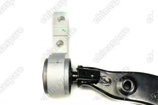 Рычаг подвески передний правый Nissan Teana J31