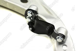 Рычаг подвески передний правый Nissan Teana J32