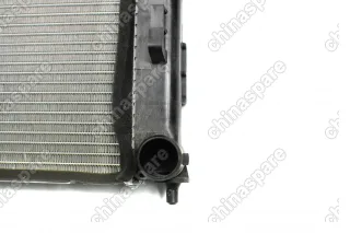 Радиатор охлаждения JAC S5 (уценка)