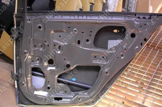 Дверь задняя правая Lifan Cebrium (720)