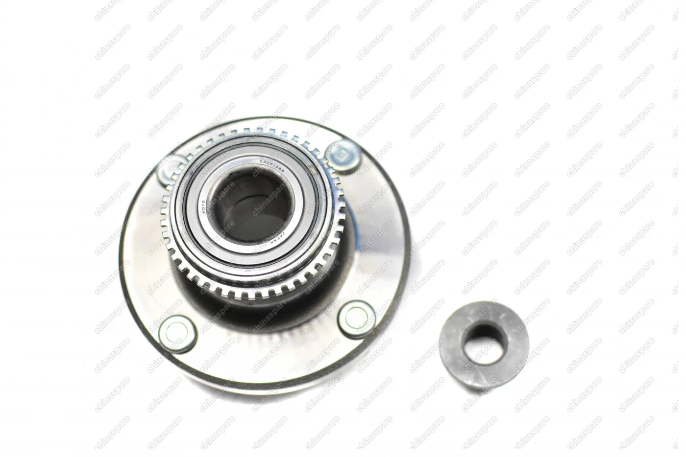 Ступица задняя в сборе с подшипником Mitsubishi Lancer 03-