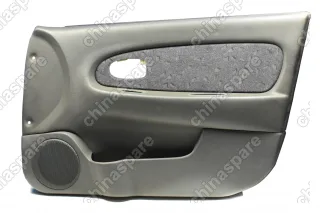 Обшивка двери передней правой Kia Spectra