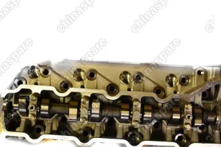 Головка блока цилиндров в сборе MMC 4M40T Z908 J514