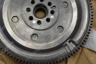 Маховик Geely Emgrand EC7 CVT