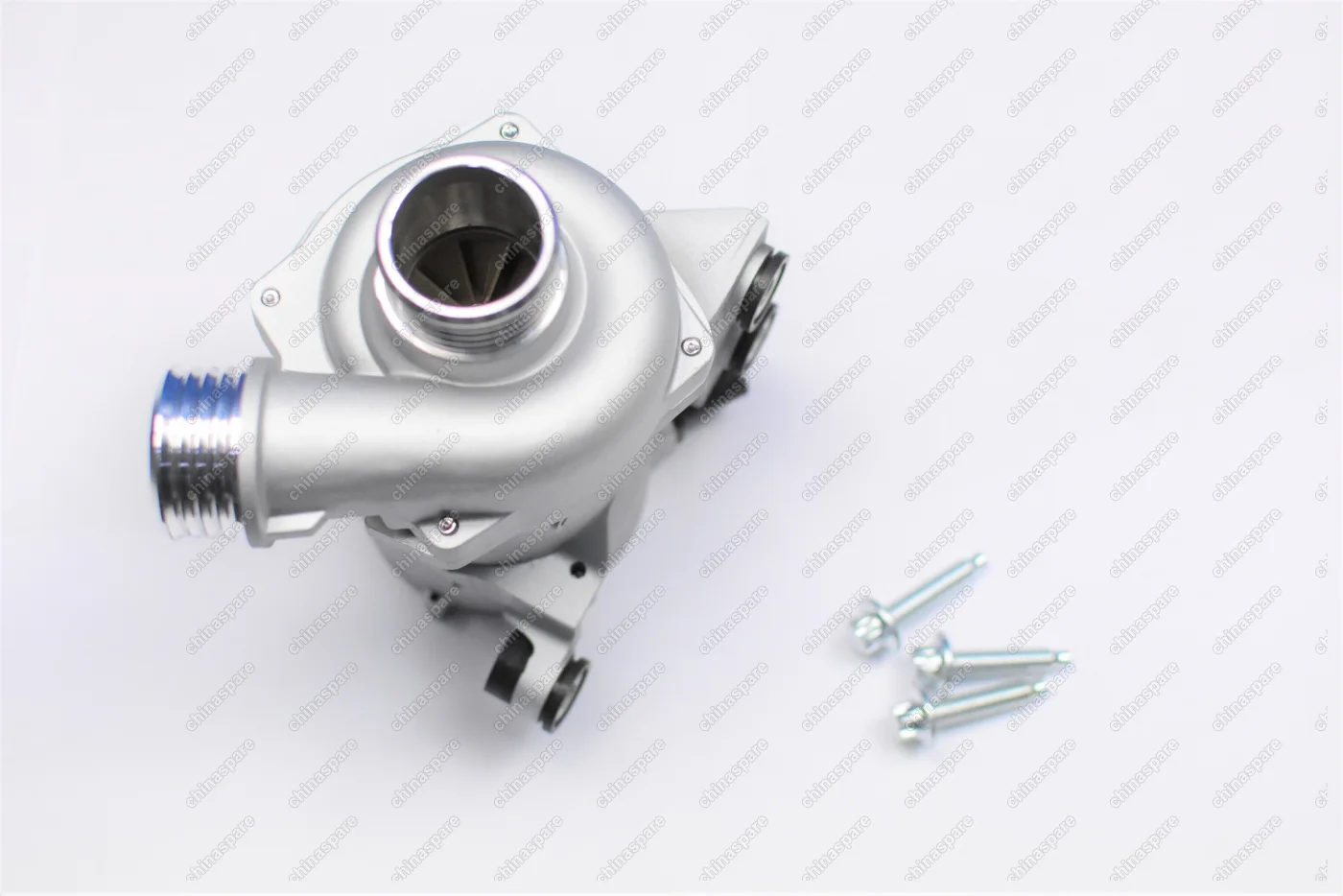 Насос водяной BMW N52 N53 BMW Series 1 E81 E82 / E87 E88, Series 3 E90 E91 E92 E93, Series 5 E60 E61, Series 6 E63 E64 / X3 E83 / X5 E70 / Z4 E85, E89