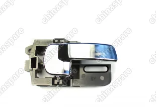 Ручка двери правой внутренняя Nissan Qashqai J10