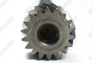 Вал 3-ступенчатой коробки передач Hyundai Atos 1997-2000 (ACADA23)