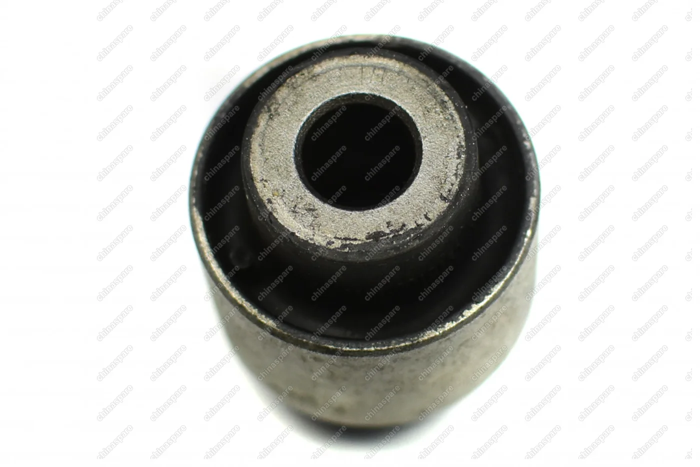 Сайлентблок рычага заднего верхнего развального внутренний Chery M11