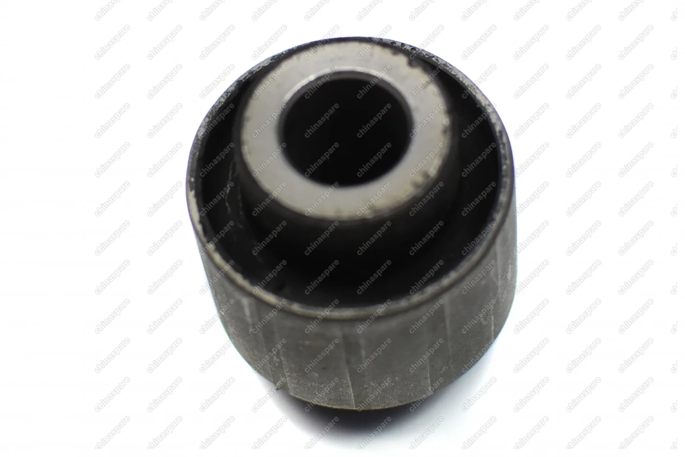 Сайлентблок рычага заднего внутренний «YNK» Chery M11