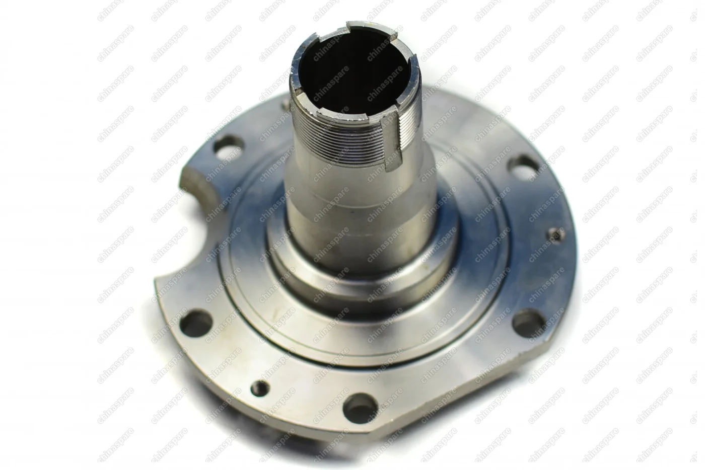 Цапфа переднего моста Nissan Safari (Patrol) Y61 RH