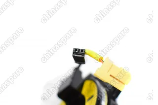 Шлейф подрулевой Mitsubishi L200 IV 05- / Outlander I 01-08 / Pajero Sport II 08