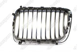 Решетка радиатора правая (хром) BMW 3 E36