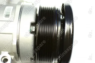 Компрессор кондиционера Toyota Land Cruiser J200