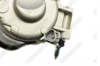 Компрессор кондиционера Toyota Land Cruiser J200