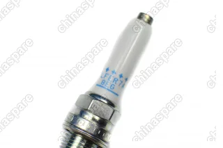 Свеча зажигания платиновая NGK PLFER7A8EG (VAG 1,8T-2,0T) ВАГ 06К905601В