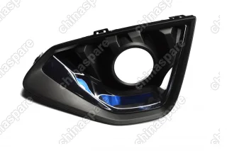 Накладка ПТФ правая Haval F7x