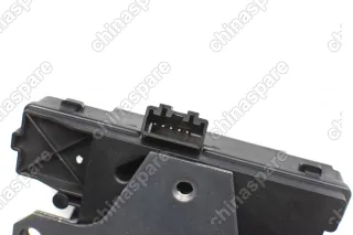 Замок багажника Ford Focus III