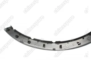 Накладка арки колеса передняя левая Haval F7