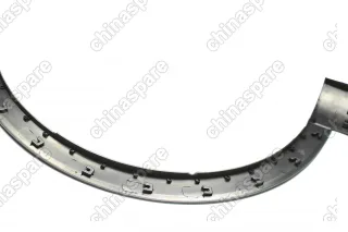 Накладка арки колеса передняя левая Haval F7