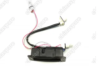 Кнопка открывания багажника Opel Astra H / Family 2004-2015