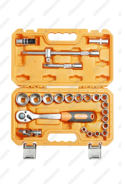 AT-24-02 Набор головок и принадлежностей ½ дюйма 24 предмета, пласт.кейс