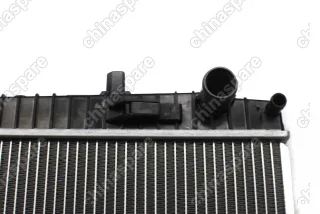 Радиатор охлаждения двигателя SAT Geely Atlas
