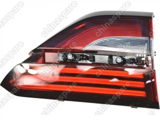 Фонарь задний левый внутренний (в крышку) Geely Coolray