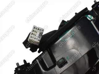 Фонарь задний левый внутренний (в крышку) Geely Coolray