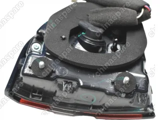 Фонарь задний левый внутренний (в крышку) Geely Coolray