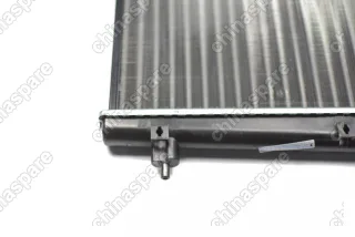 Радиатор охлаждения двигателя Geely MK Sedan 2008-