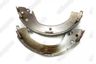 Колодки стояночного тормоза Mitsubishi L200, L400