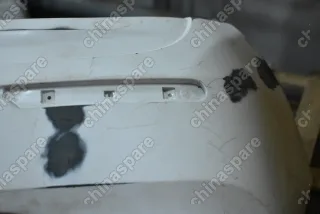 Бампер задний Geely Emgrand EC7 Hatchback (1068003031 уценка)