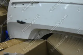 Бампер задний Geely Emgrand EC7 Hatchback (1068003031 уценка)