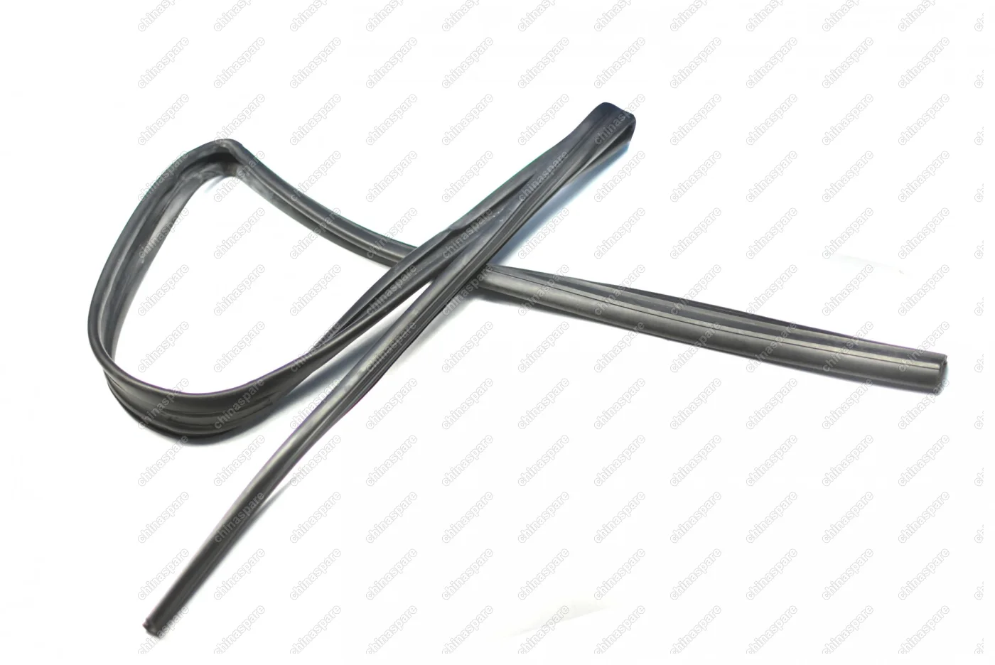 Уплотнитель двери передней левой Derways